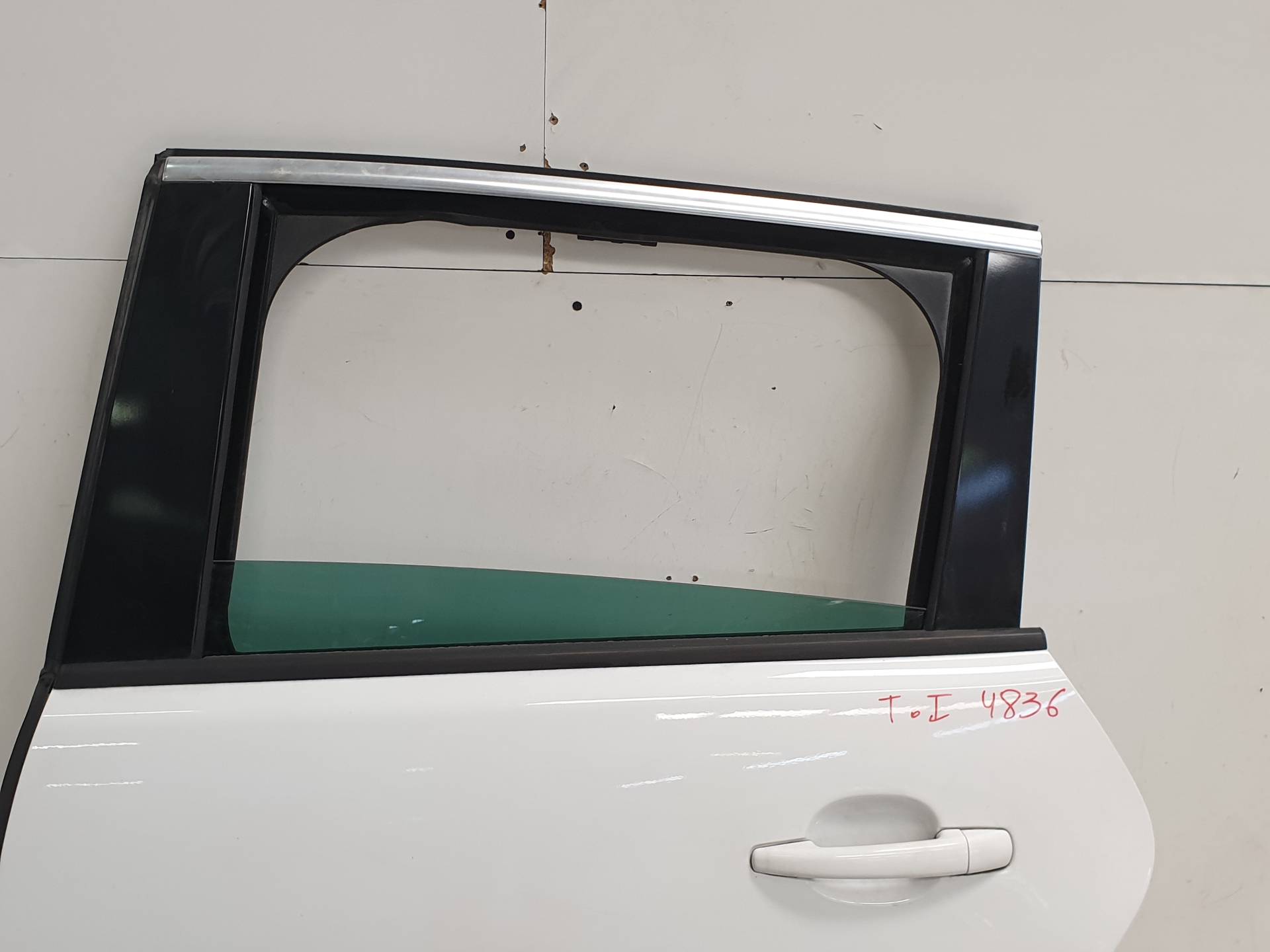 PEUGEOT 3008 1 generation (2010-2016) Rear Left Door 9006Q1 24338274