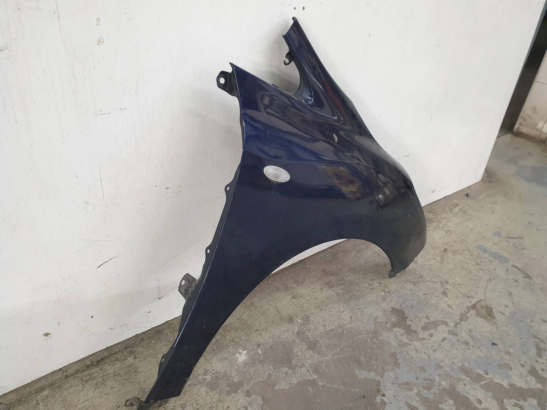 TOYOTA Verso 1 generation (2009-2015) Front Right Fender 538110F020 24341380
