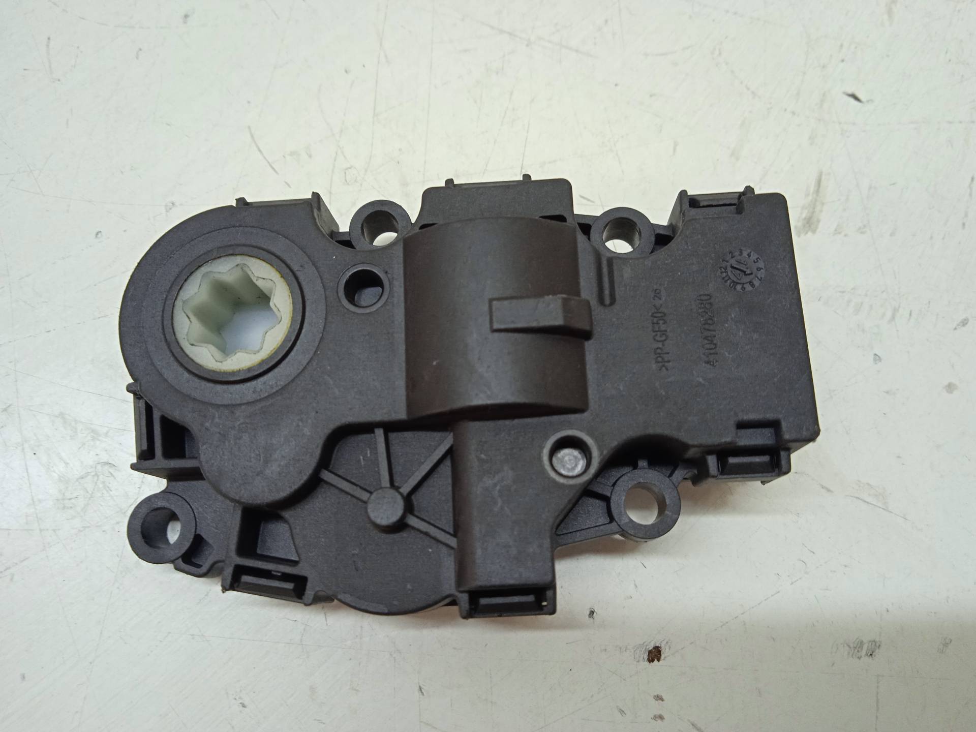 MERCEDES-BENZ A-Class W176 (2012-2018) Air Conditioner Air Flow Valve Motor CZ1139301710 24336914