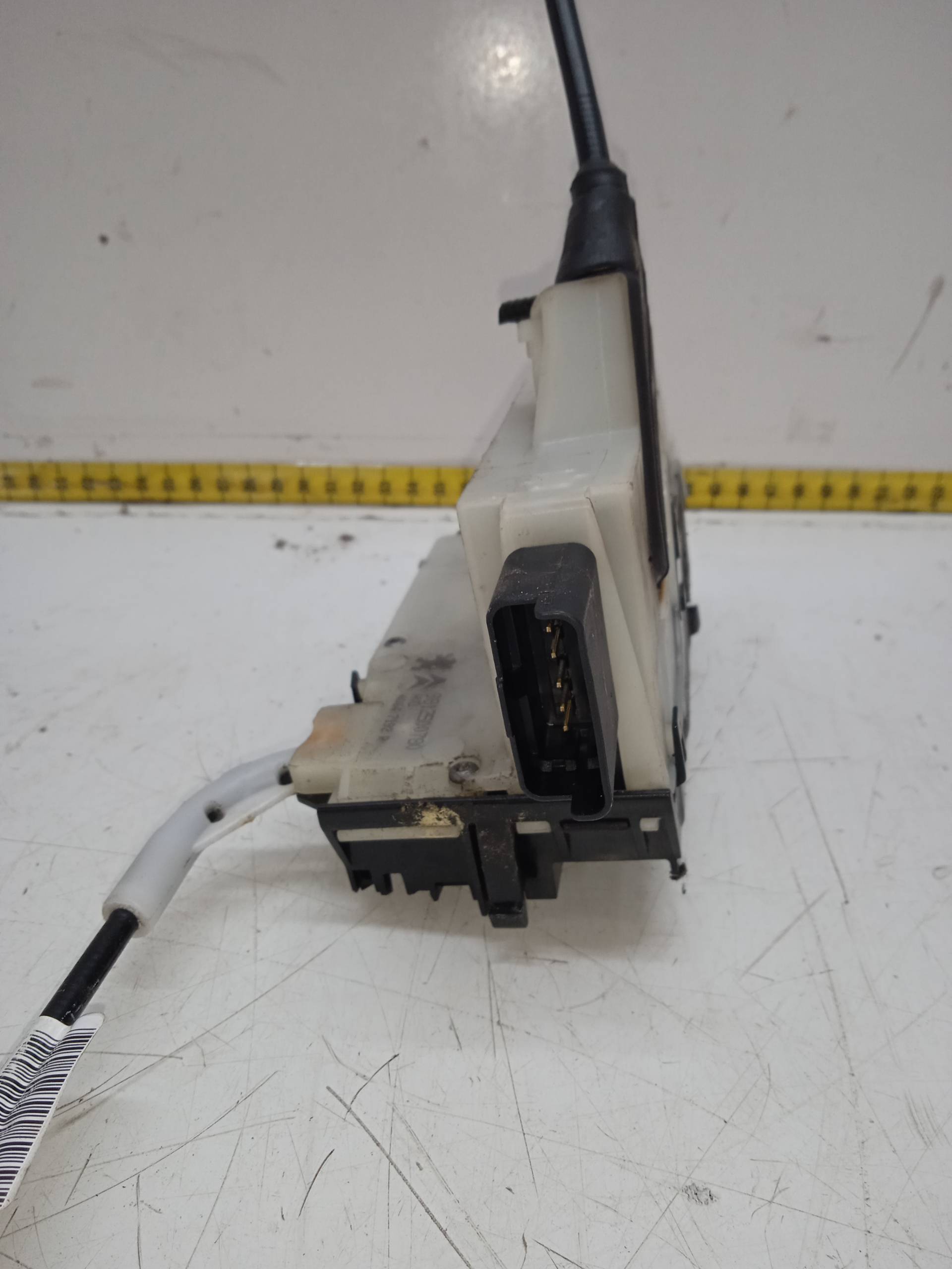 PEUGEOT 208 Peugeot 208 (2012-2015) Front Right Door Lock 9812500780 24326482