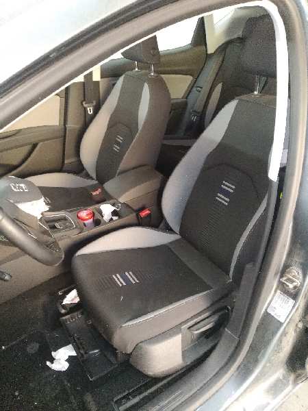 SEAT Toledo 3 generation (2004-2010) Front Left Door Window Regulator 5F4837461 24324990