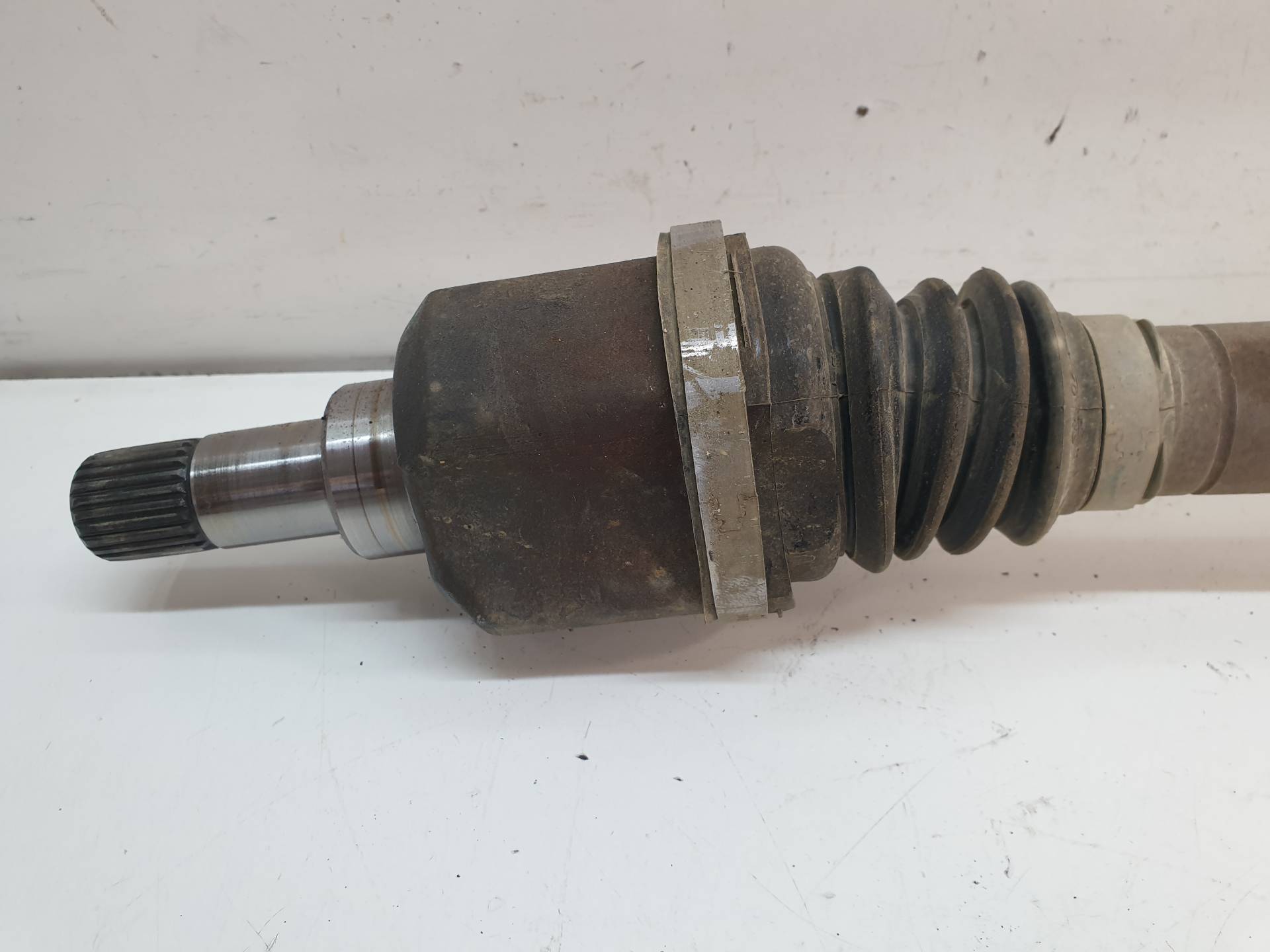 PEUGEOT Arbre de transmission avant gauche 9656135280 25570190