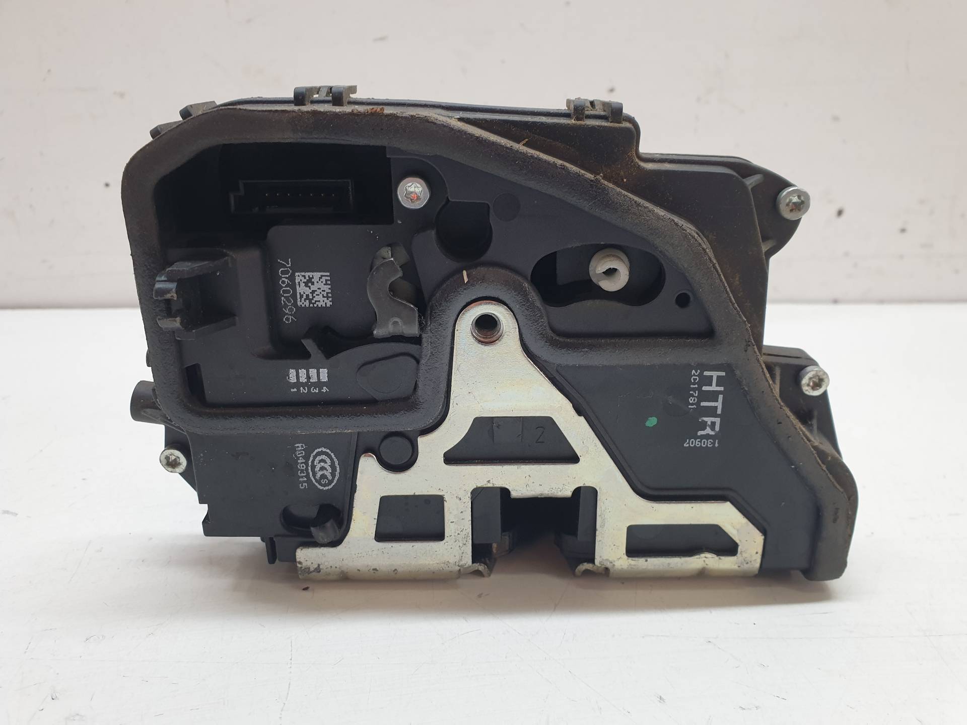 BMW 3 Series E90/E91/E92/E93 (2004-2013) Rear Right Door Lock 51227202148 24339880