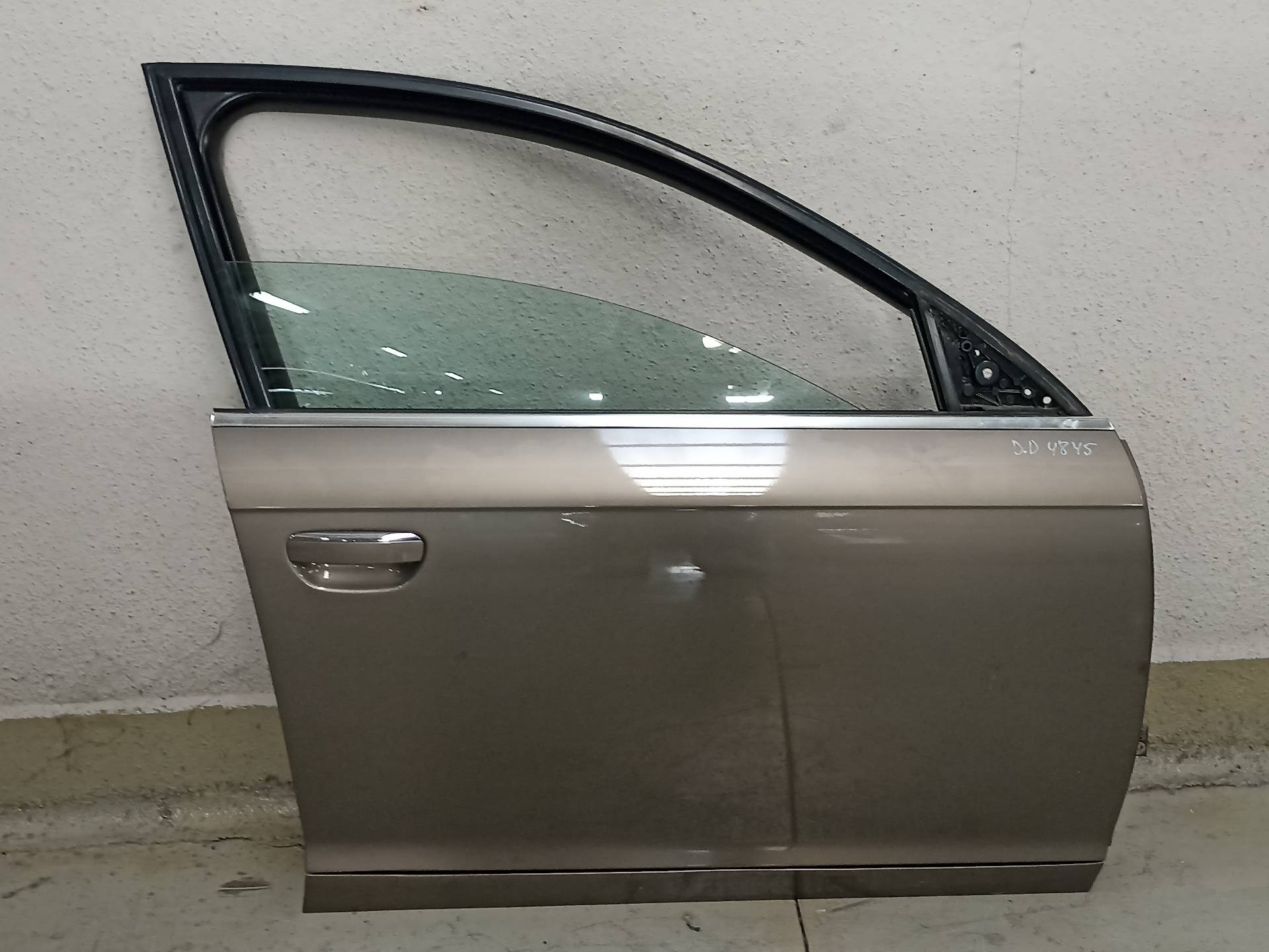 AUDI A6 C6/4F (2004-2011) Front Right Door 4F0831052F 24338481