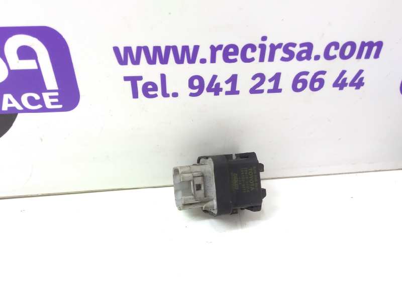 MERCEDES-BENZ RAV4 2 generation (XA20) (2000-2006) Relays 2861067010 24320112