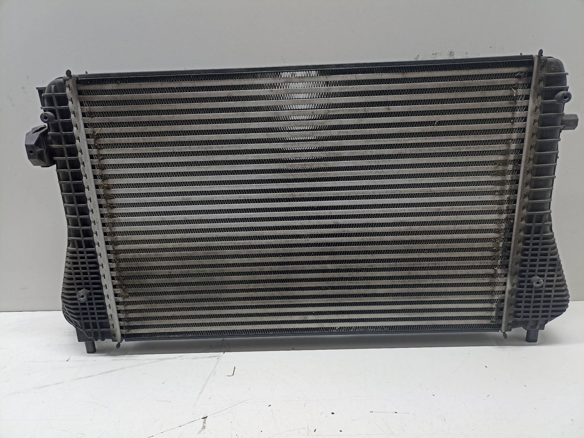 VOLKSWAGEN Passat B6 (2005-2010) Intercooler Radiator 3C0145805F 24316286