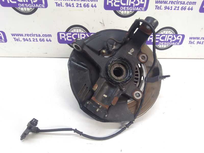 ISUZU D-Max Moyeu De Roue Avant Droit 24321104