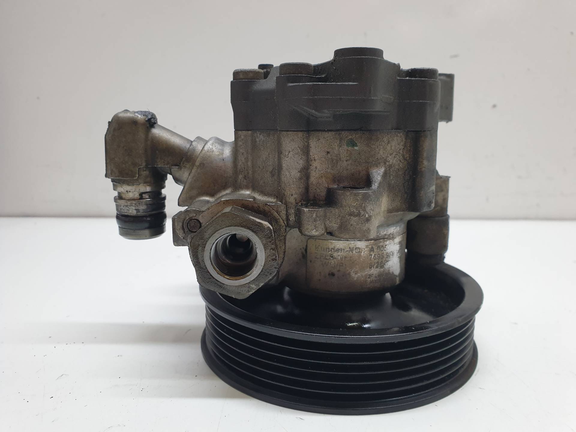 MERCEDES-BENZ C-Class W204/S204/C204 (2004-2015) Power Steering Pump A0054666501 25569106