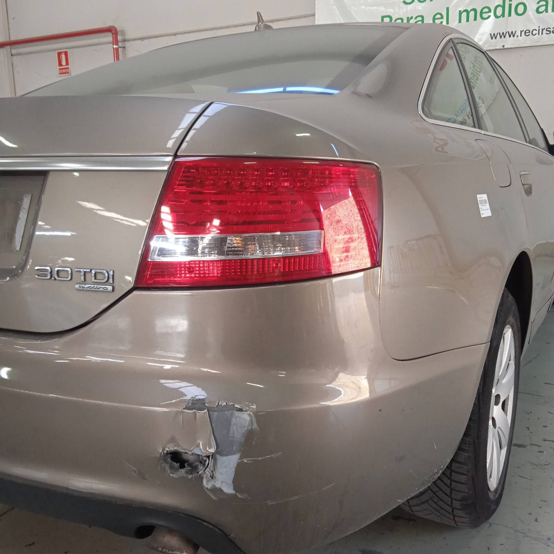 AUDI A6 C6/4F (2004-2011) Other Body Parts 4F0955102 24338356
