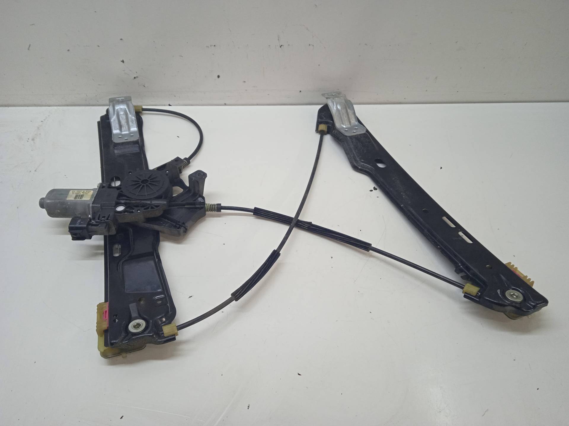 LAND ROVER Range Rover Evoque L538 (1 gen) (2011-2020) Front Left Door Window Regulator LR046658 24336521