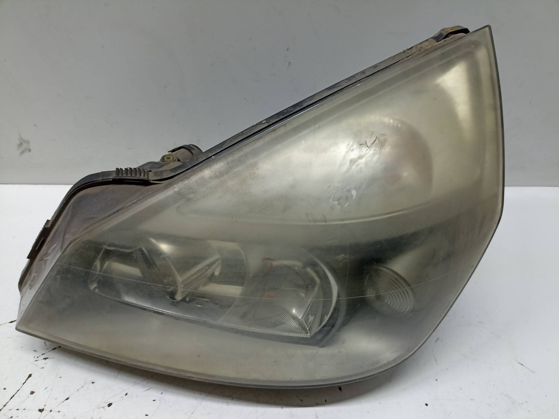 RENAULT Espace 4 generation (2002-2014) Front Right Headlight 27125850767 24312473