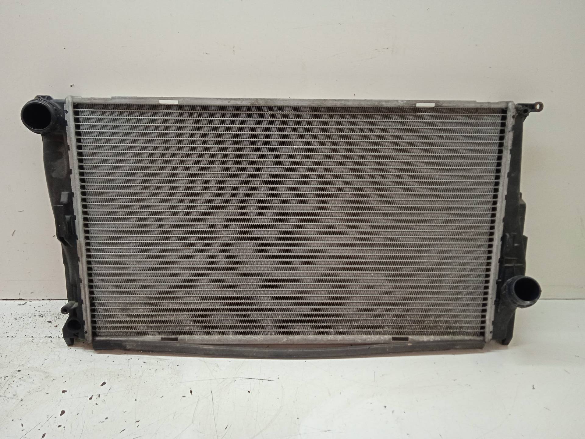 BMW 3 Series E90/E91/E92/E93 (2004-2013) Gaisa kondensācijas radiators 17117788903 24335741