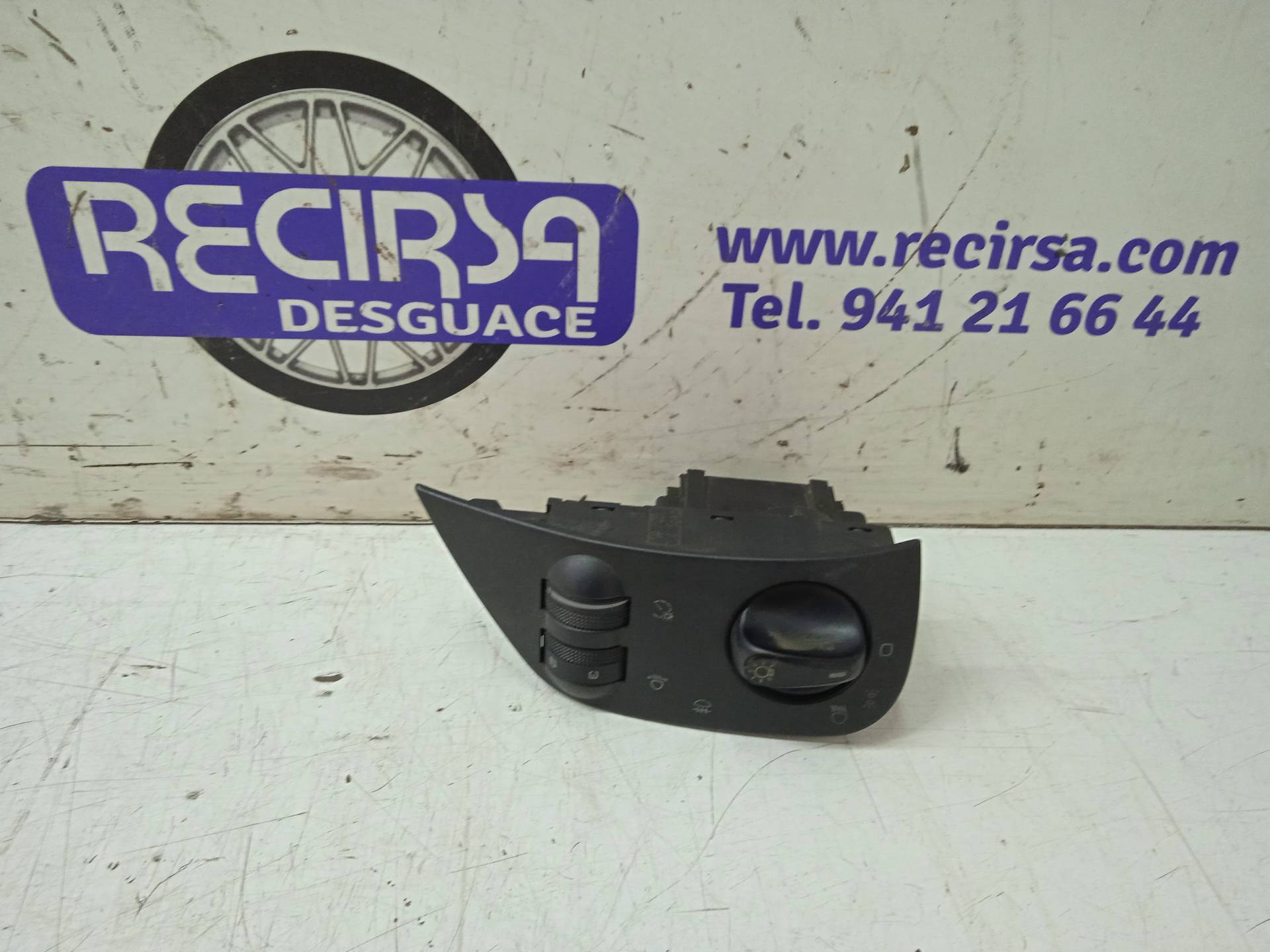 SEAT Ibiza 2 generation (1993-2002) Headlight Switch Control Unit 6K1941531B, 9899664571105330, 105 24316924