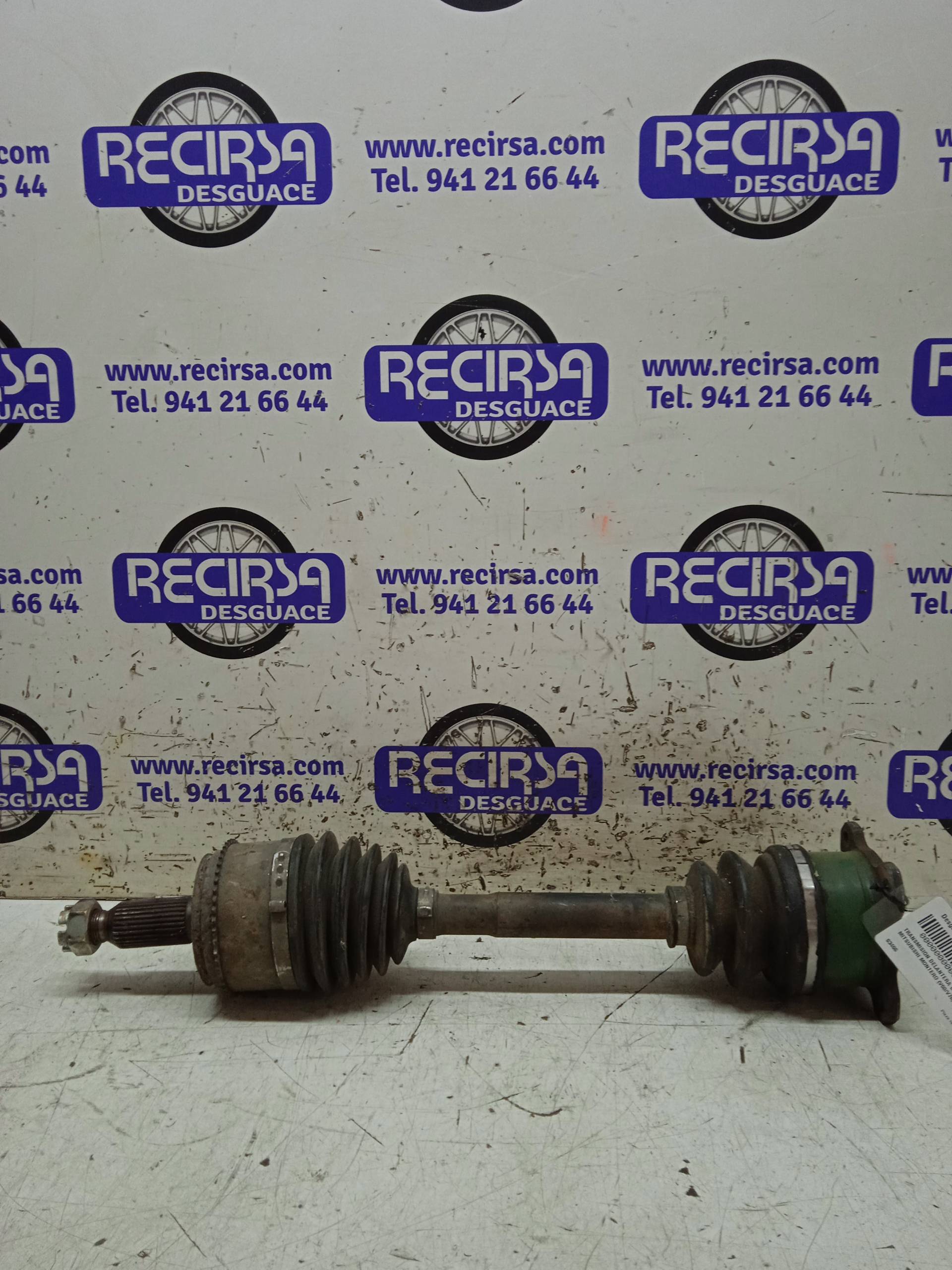 VOLKSWAGEN Pajero 3 generation (1999-2006) Front Right Driveshaft 24318747