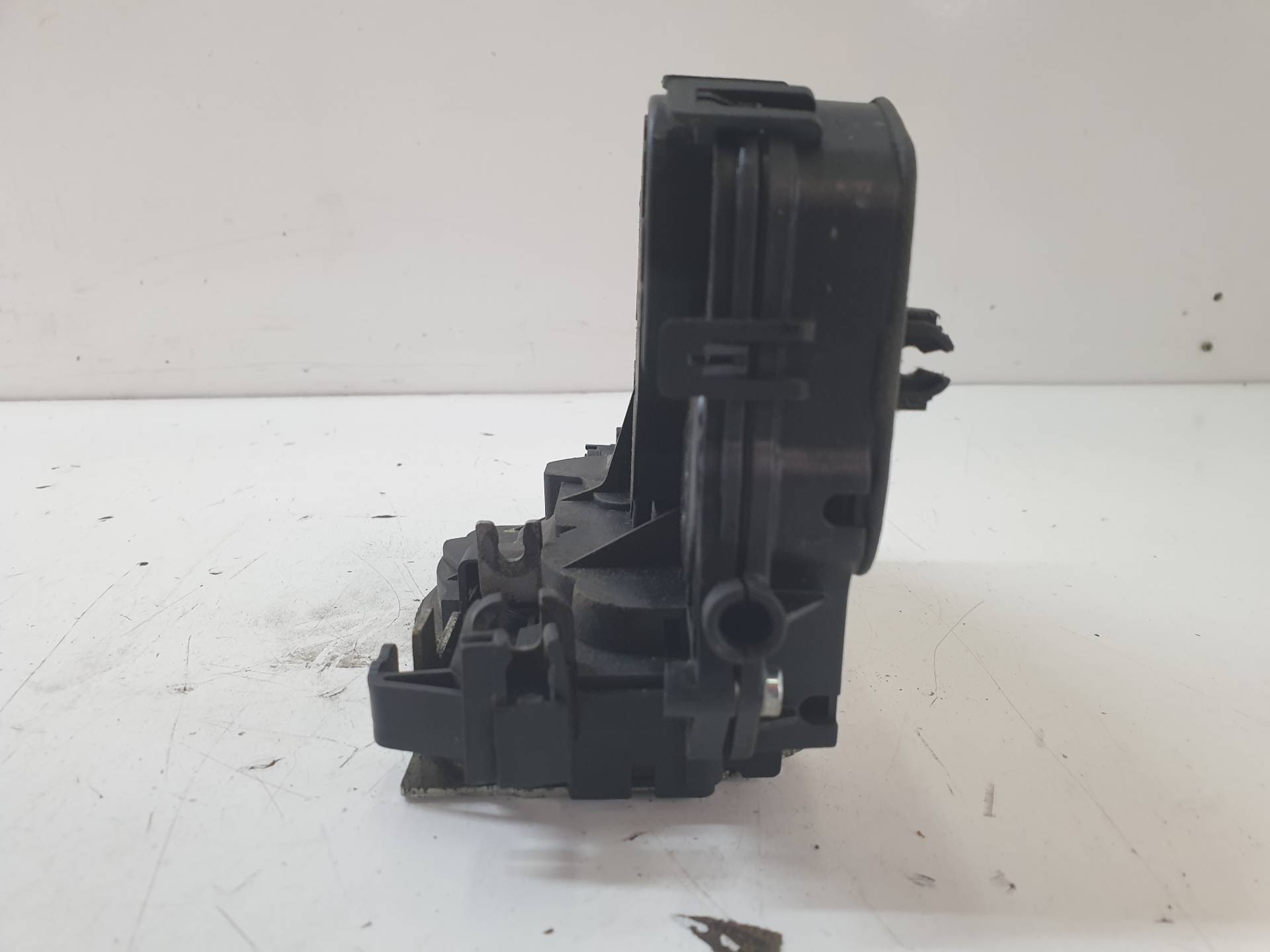 BMW 3 Series E90/E91/E92/E93 (2004-2013) Front Right Door Lock 7059974 24338037