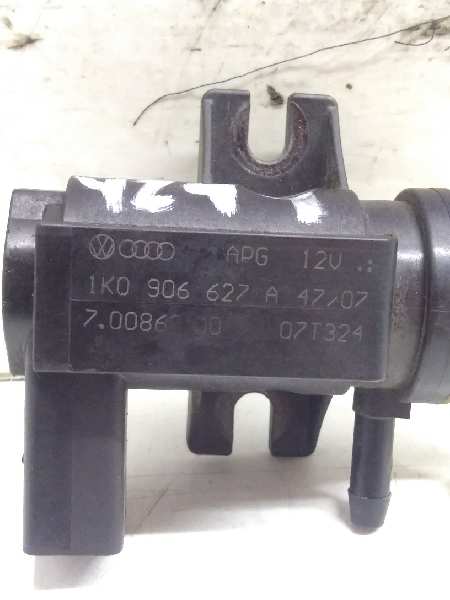 VOLKSWAGEN Caddy 3 generation (2004-2015) Solenoidiventtiili 1K0906627A 24326790