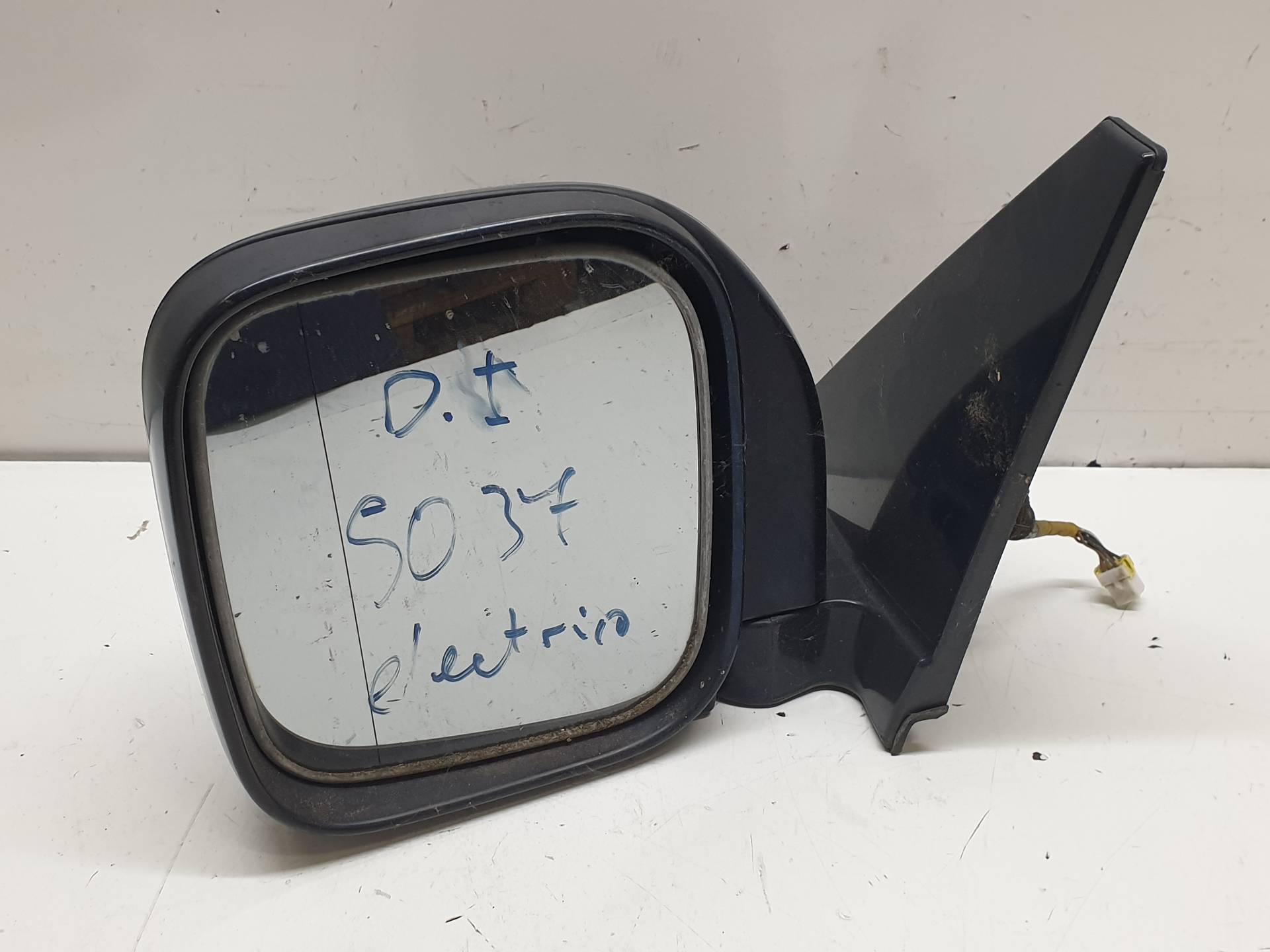 VOLKSWAGEN LT 1 generation (1975-1995) Left Side Wing Mirror MR978757 25570253