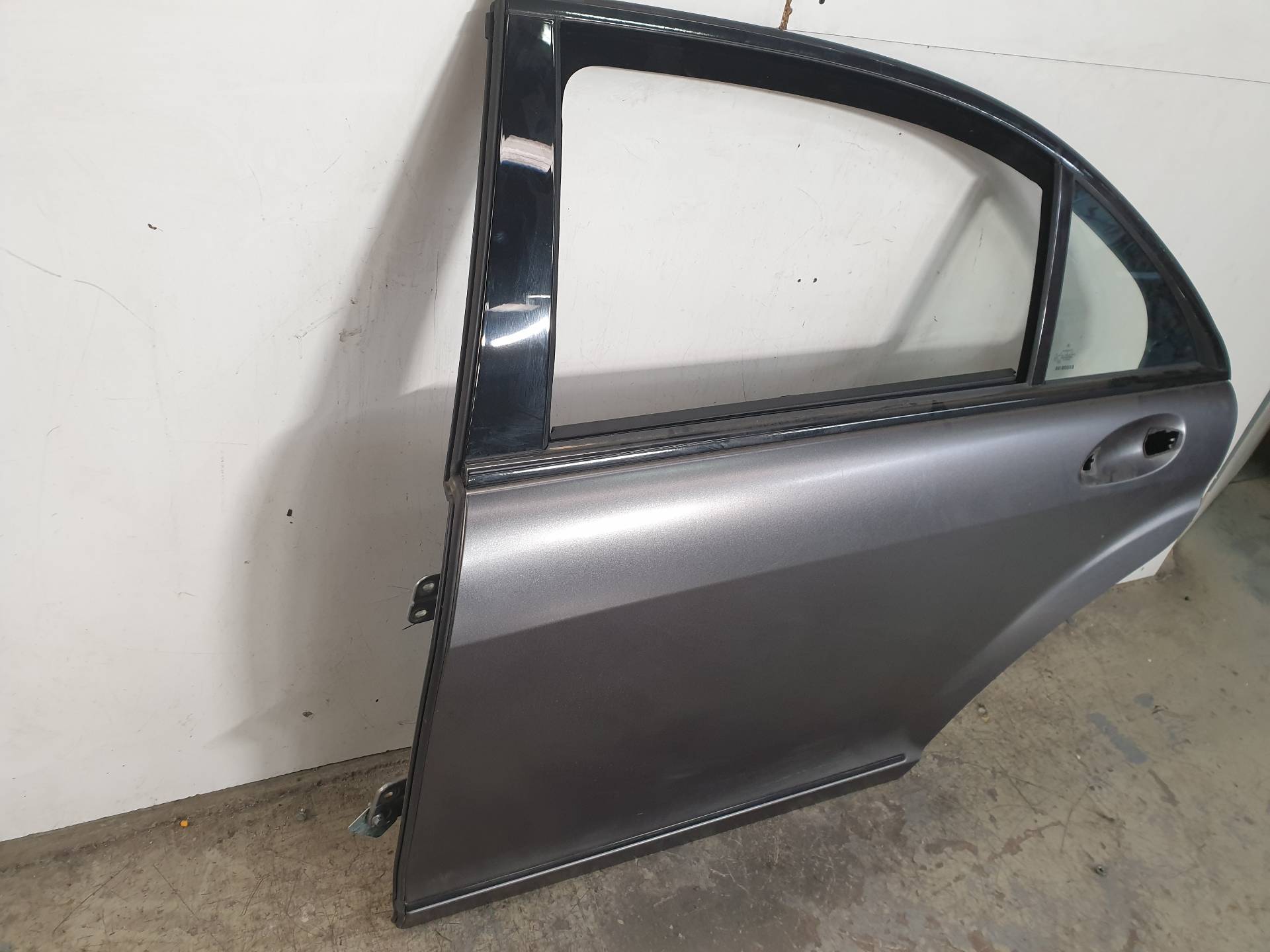 MERCEDES-BENZ S-Class W221 (2005-2013) Rear Left Door A2217300505 24340143