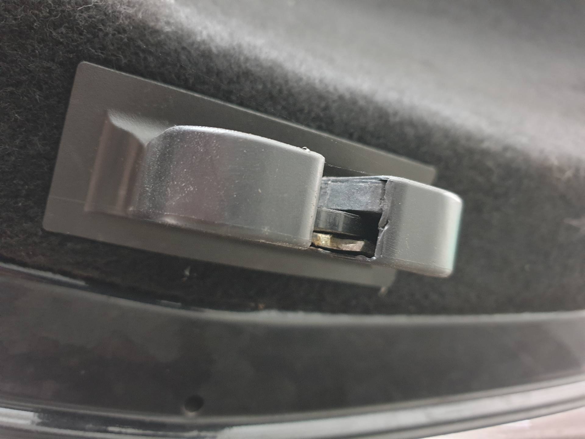 OPEL Insignia A (2008-2016) Замок крышки багажника 13253732 24337600