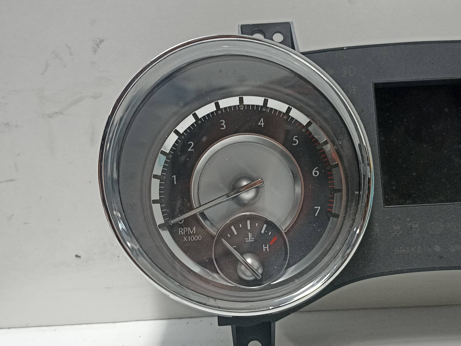 LANCIA Thema 2 generation (2011-2014) Speedometer 05091290AH 24338569