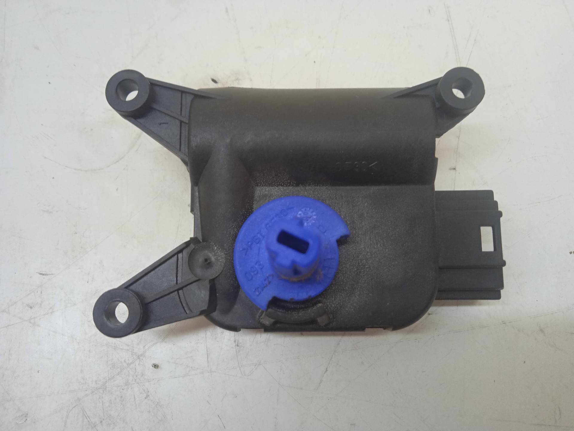 SEAT Exeo 1 generation (2009-2012) Air Conditioner Air Flow Valve Motor 0132801305 24336731