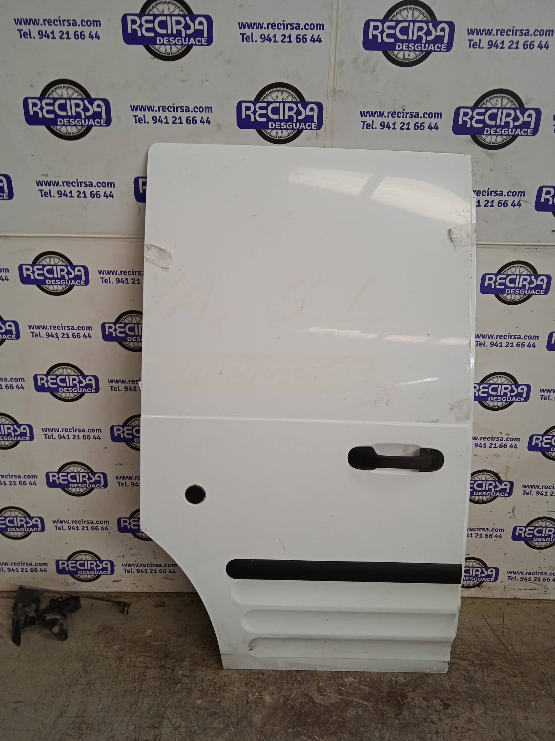 FORD Transit Connect 1 generation (2002-2024) Right Side Sliding Door 24329559