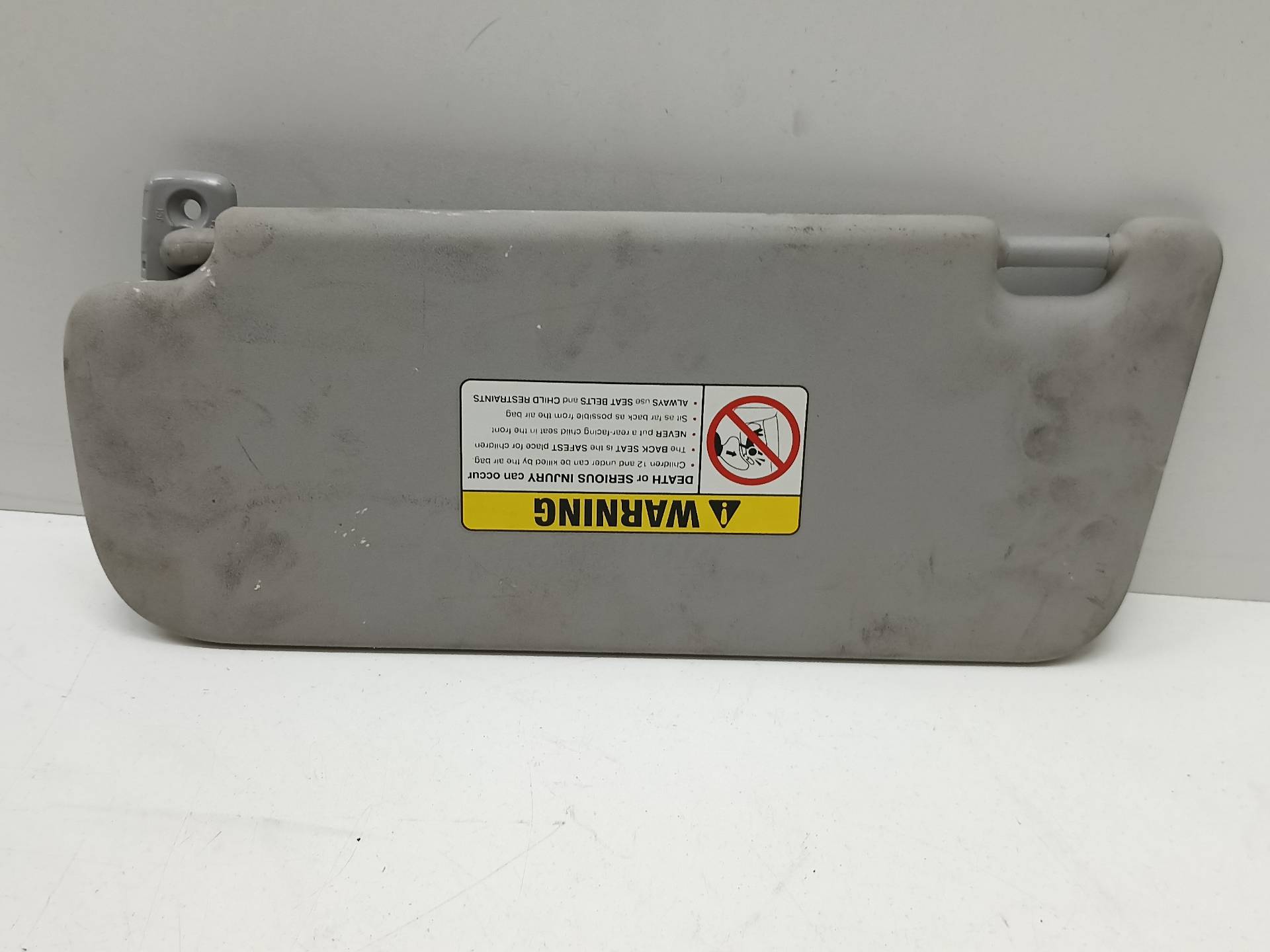 KIA Cee'd 1 generation (2007-2012) Right Side Sun Visor 333137931135, 135 24315603