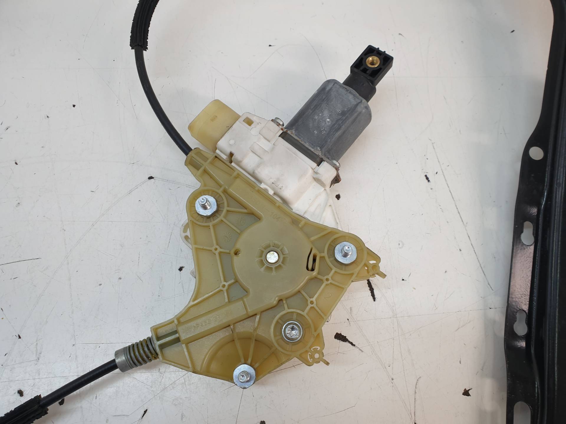 BMW 3 Series E90/E91/E92/E93 (2004-2013) Front Right Door Window Regulator 51337193456 24335823