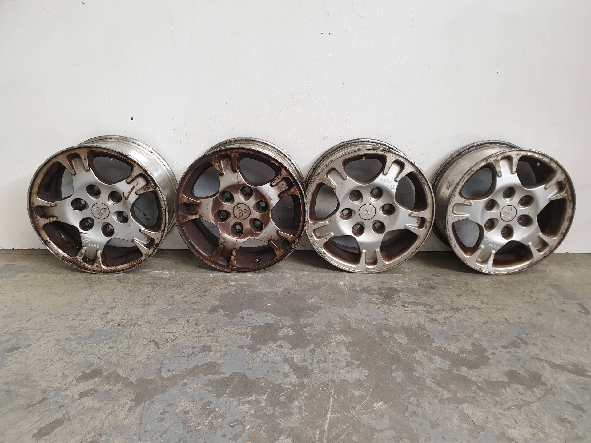 VOLKSWAGEN LT 1 generation (1975-1995) Wheel Set 25569494