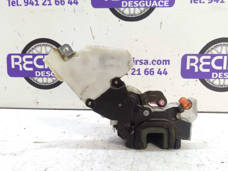 PORSCHE Almera N15 (1995-2000) Rear Right Door Lock 8255261U01 24321694