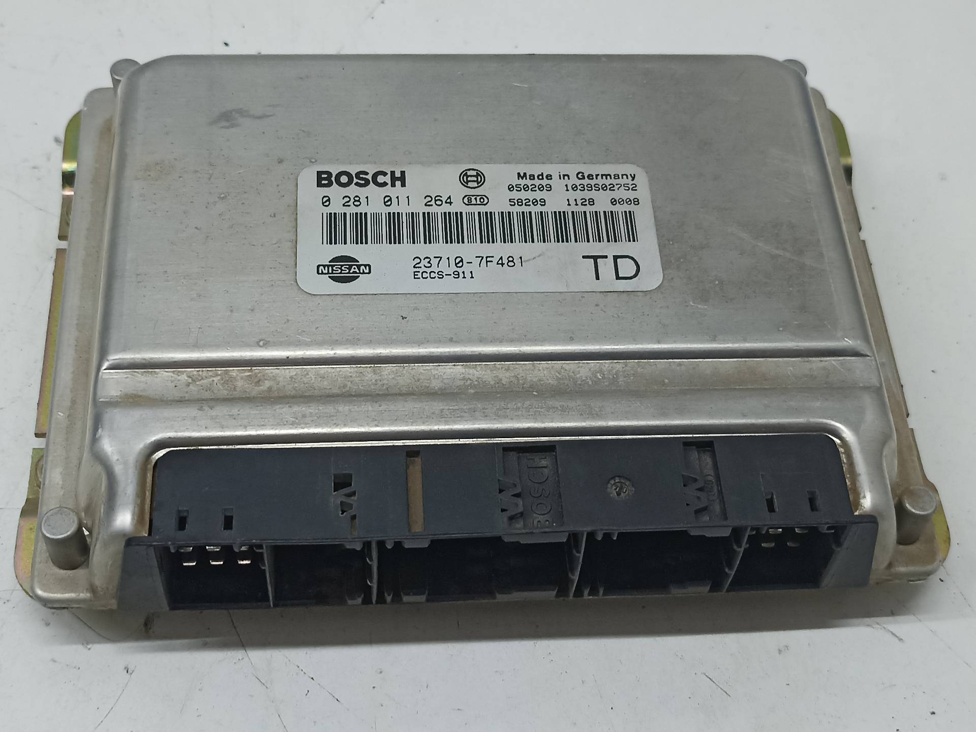 VOLVO Engine Control Unit ECU 0281011264 24314945