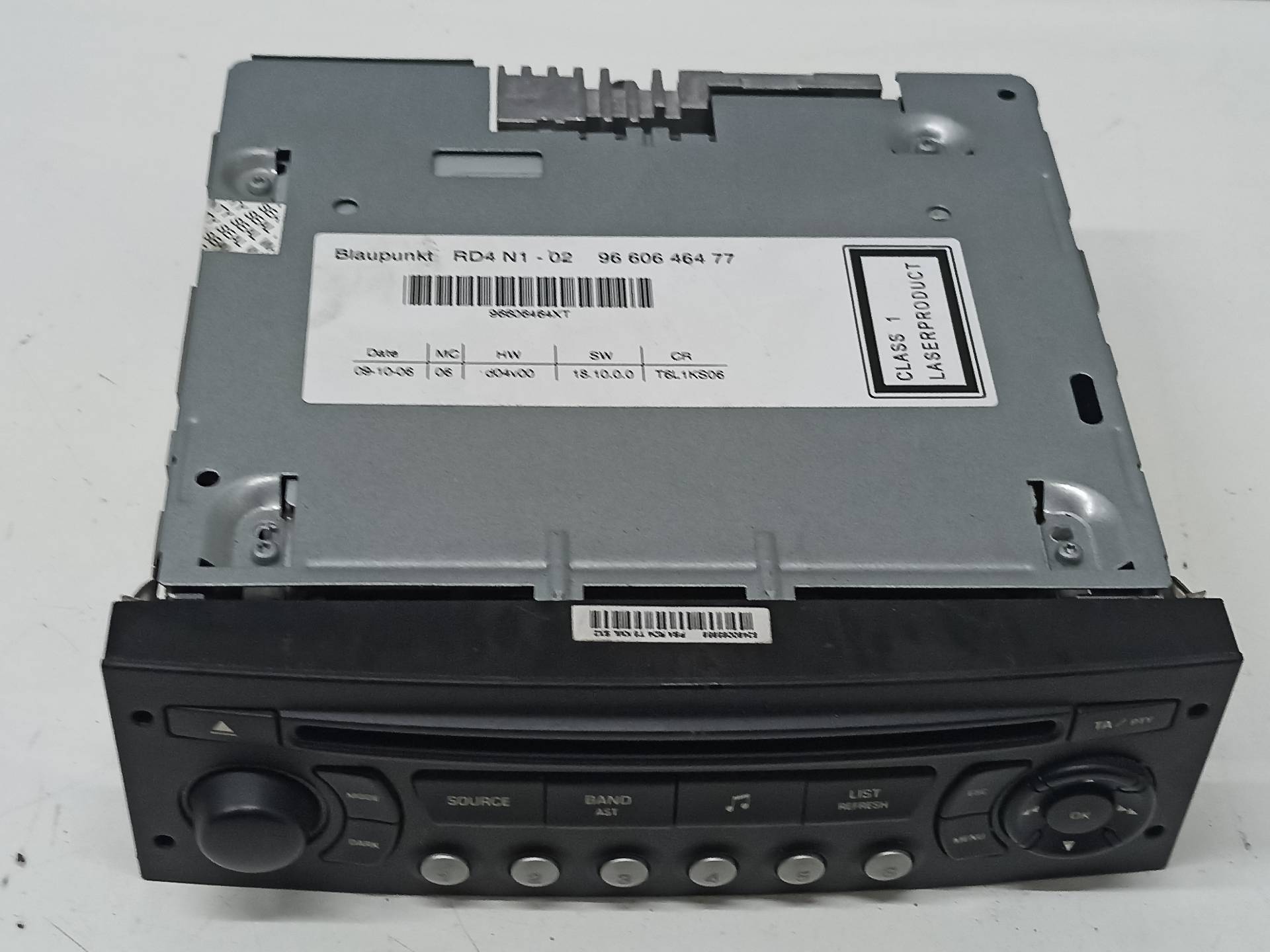 PEUGEOT 307 1 generation (2001-2008) Music Player Without GPS 9660646477, 326554810223, 223 24315281