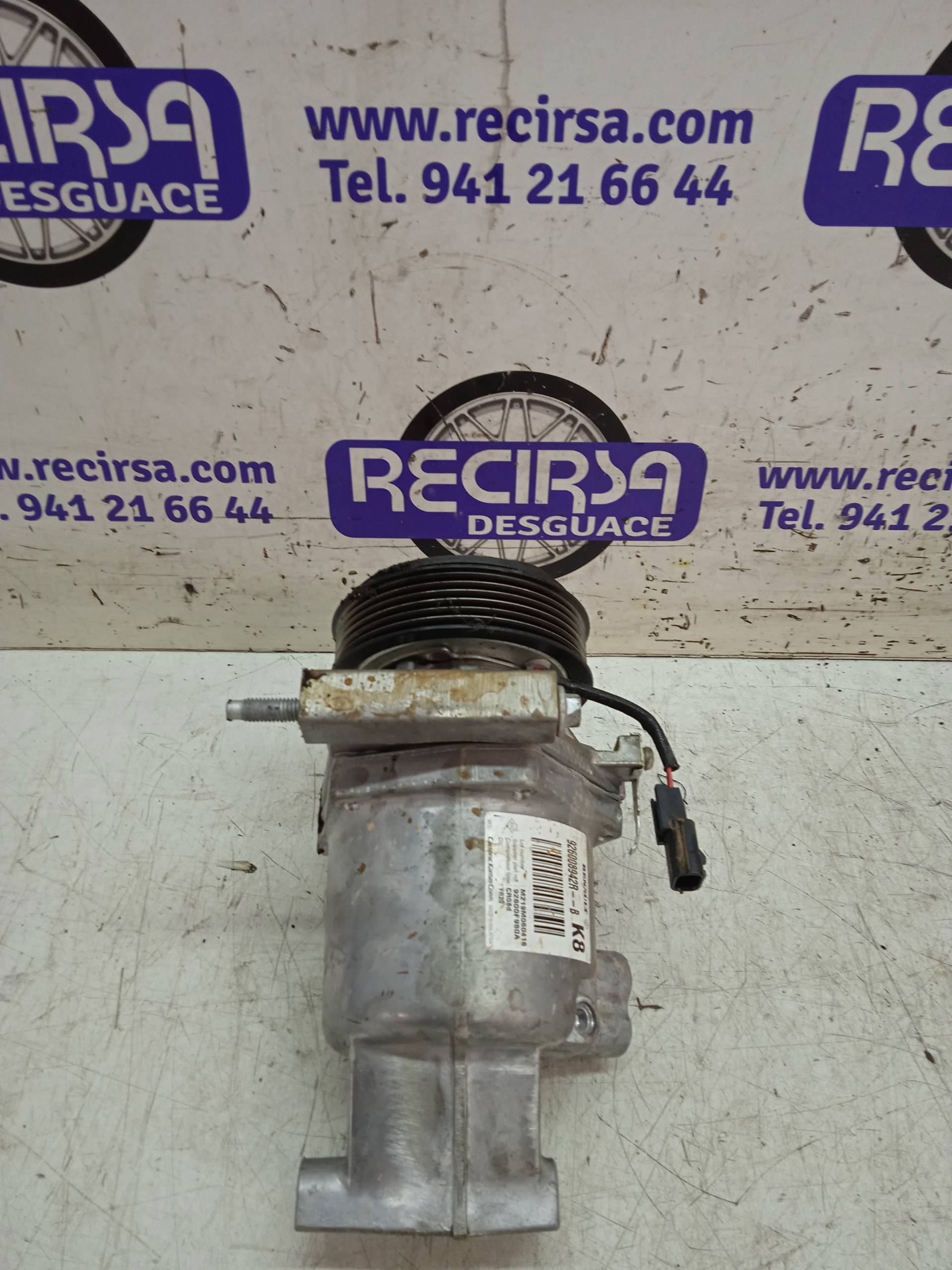 DACIA Duster 1 generation (2010-2017) Air Condition Pump 926008942R 24327441