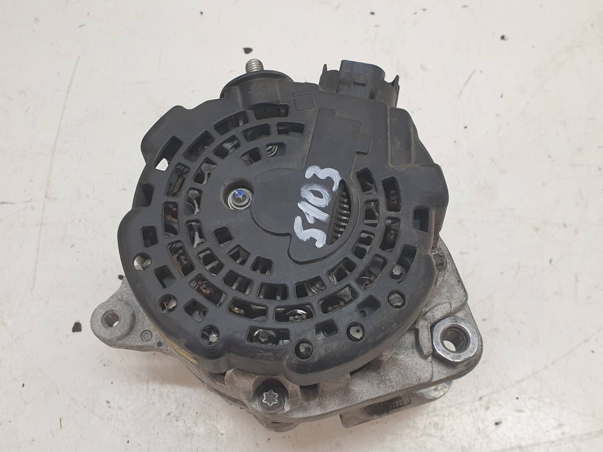 HYUNDAI i30 PD ( 3 generation) (2017-2024) Alternator 3730004950 25570472