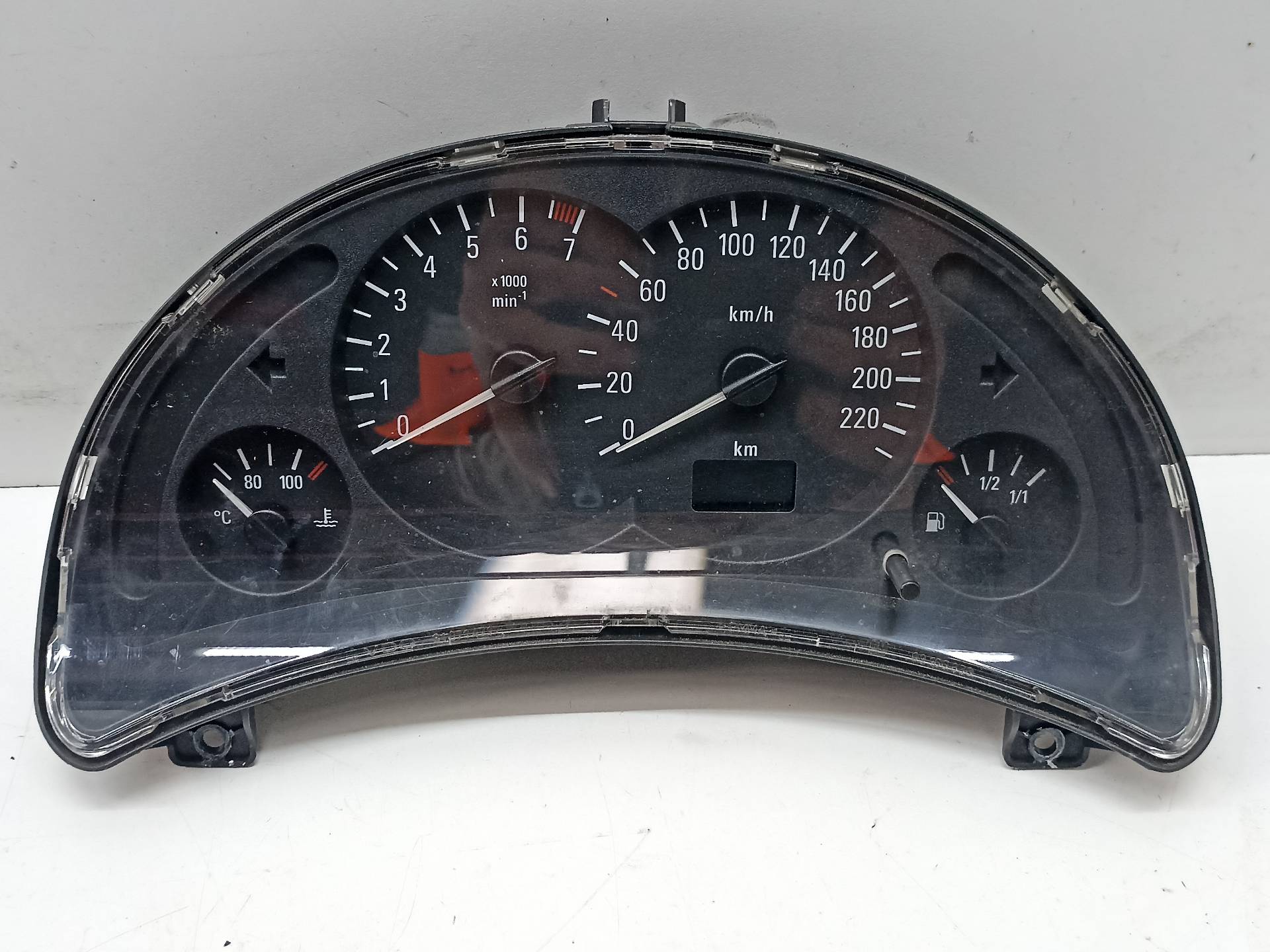 FIAT Uno 1 generation (1983-1995) Speedometer 13140234LD, 32589345217 24315404