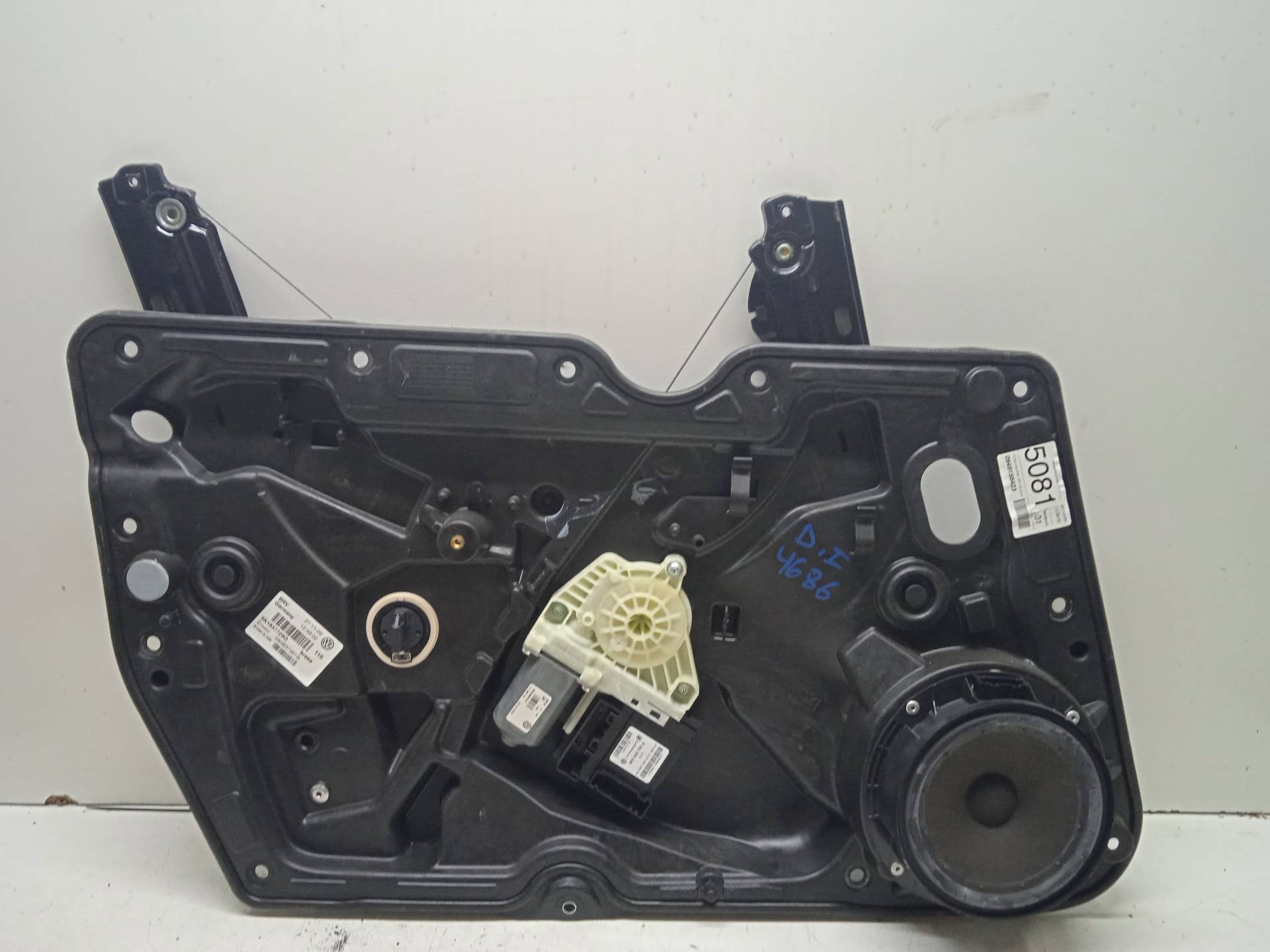 CHEVROLET Golf 6 generation (2008-2015) Regulator de geam ușă stânga față 5K0837461B 24336006