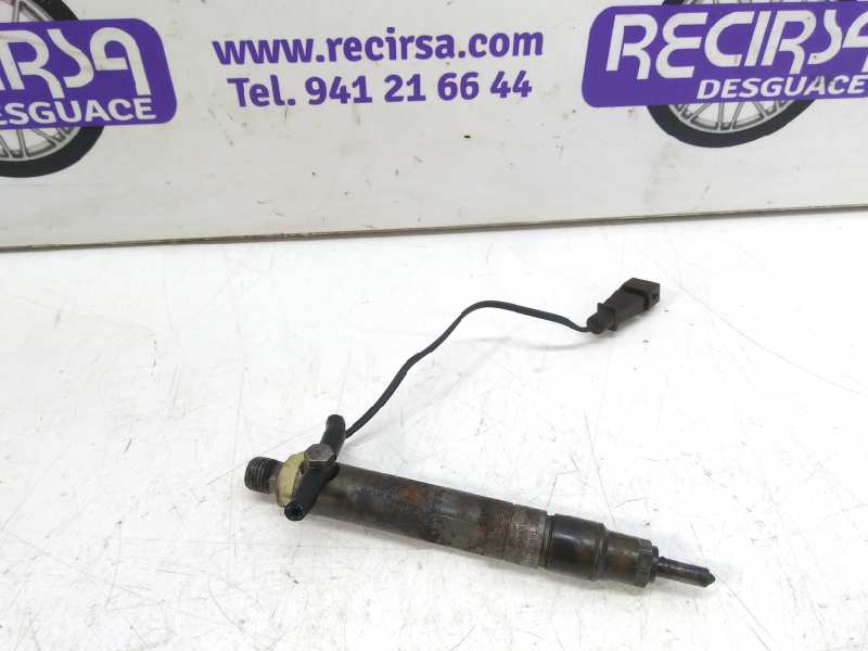 NISSAN Cordoba 1 generation (1993-2003) Polttoainesuutin 028130201J 24320089