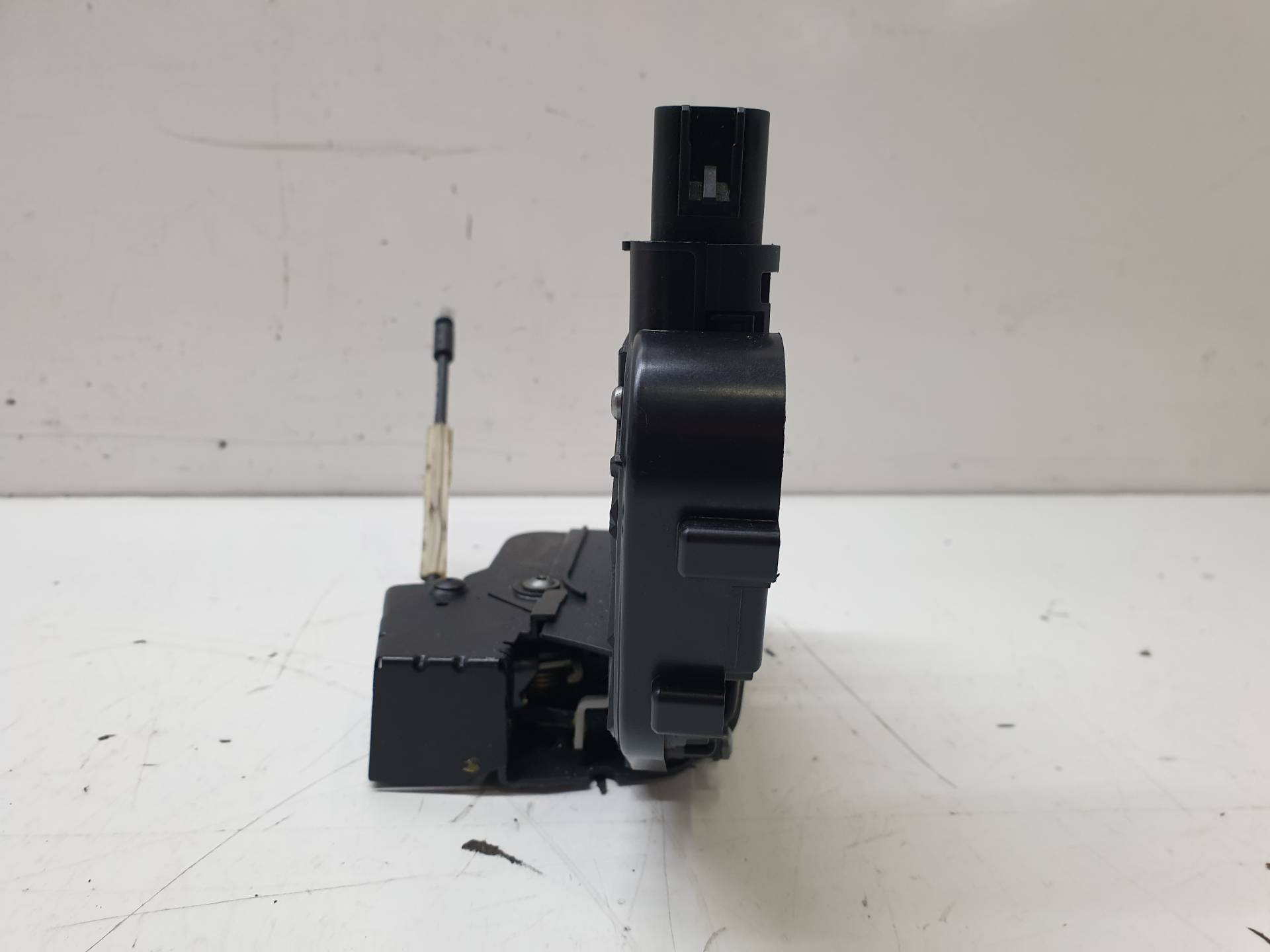 LAND ROVER Range Rover Sport 1 generation (2005-2013) Rear Right Door Lock FQM000148 24338766