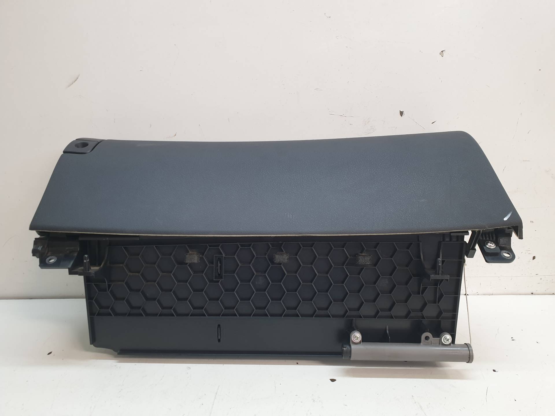 LEXUS IS XE20 (2005-2013) Glove Box 5555053050 25569888