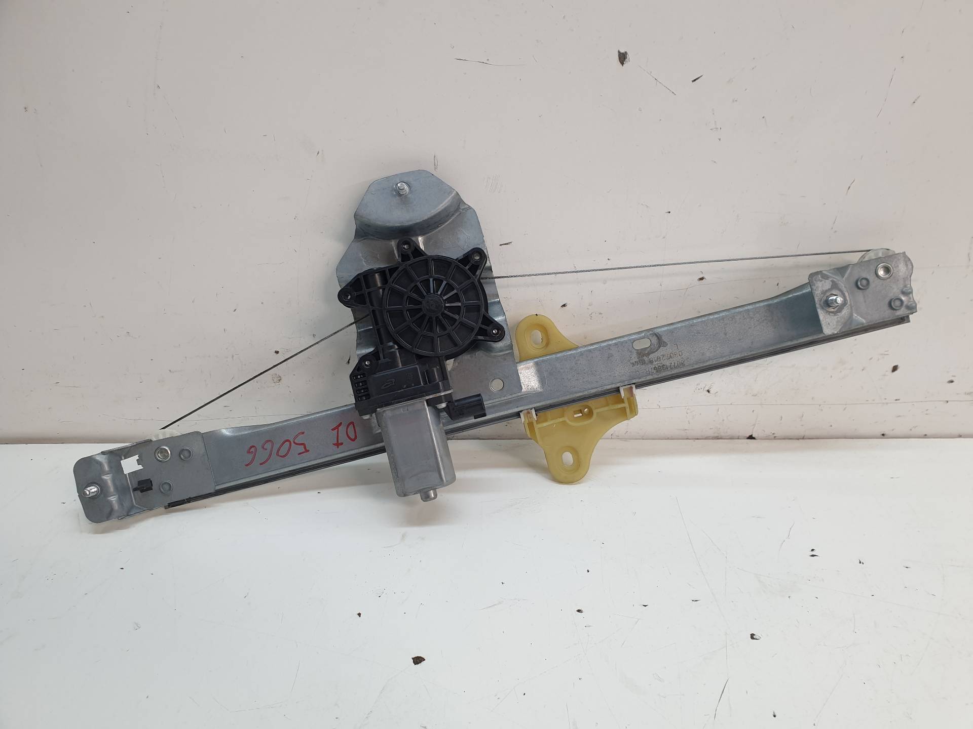 RENAULT Clio 4 generation (2012-2020) Front Left Door Window Regulator 128001472B 24301320