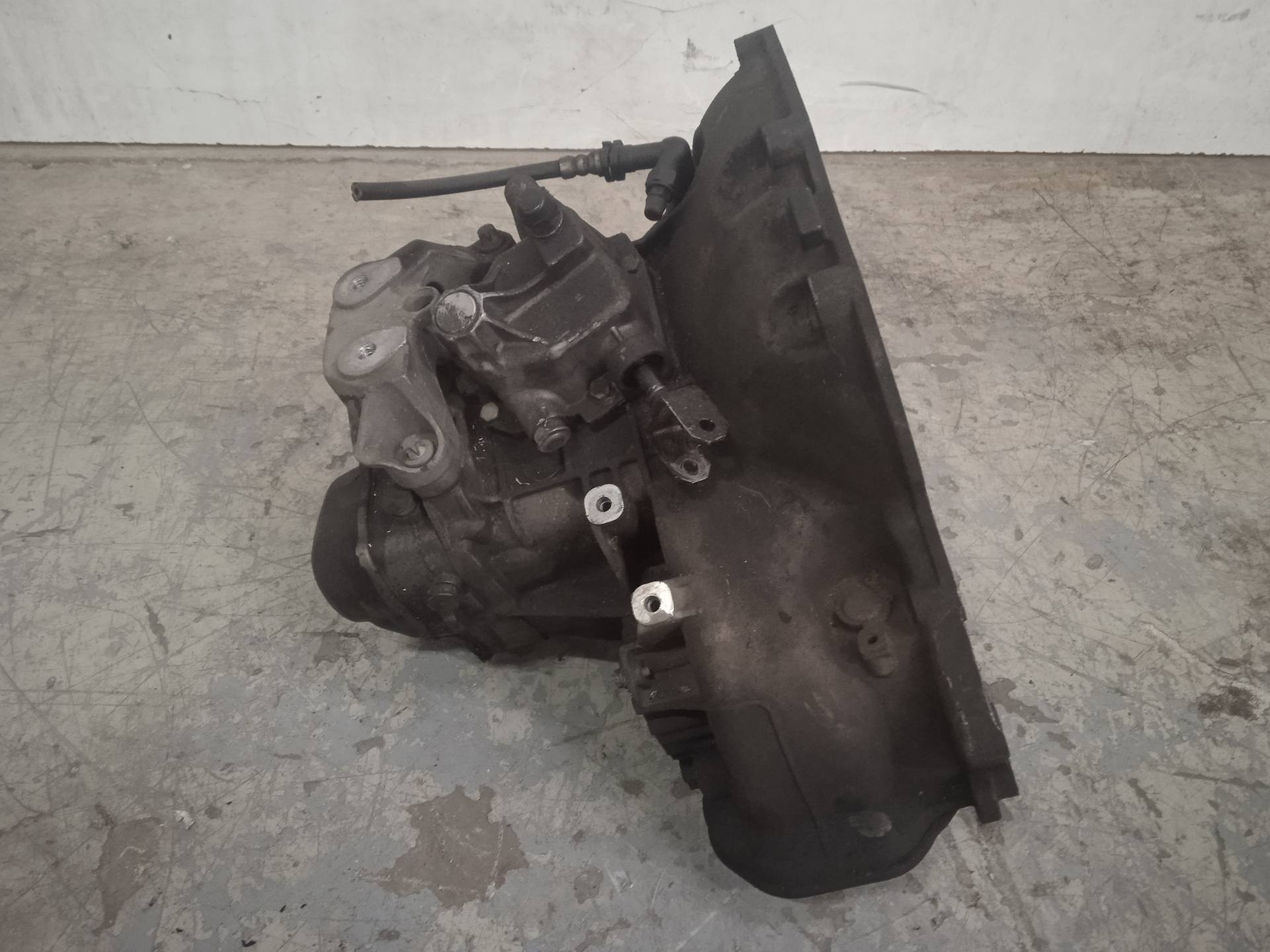 OPEL Tigra 2 generation (2004-2009) Коробка передач 90400209 24336009