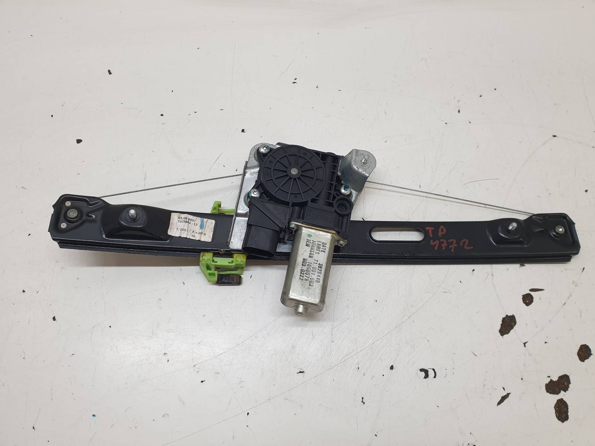 BMW 3 Series E90/E91/E92/E93 (2004-2013) Rear Right Door Window Regulator 67626927026 24339886