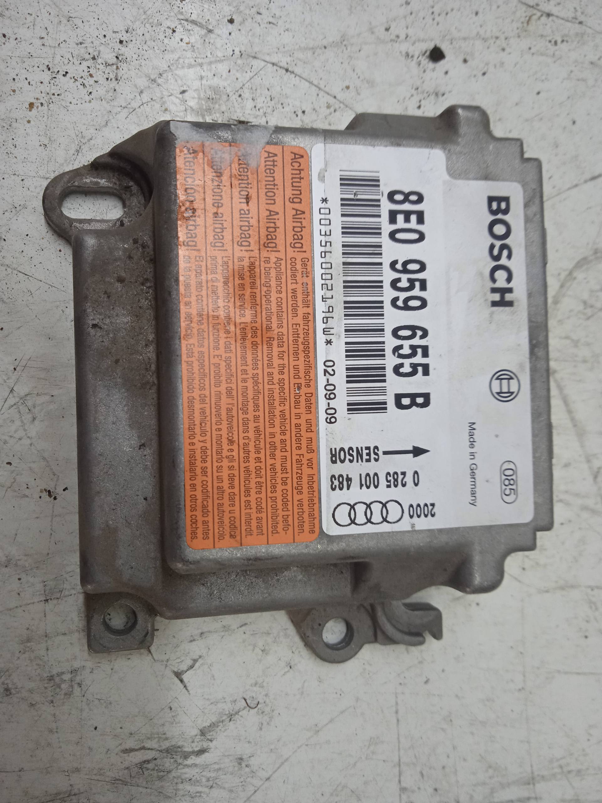 SUZUKI A4 B6/8E (2000-2005) motorvezérlő egység 8E0959655B 24313180