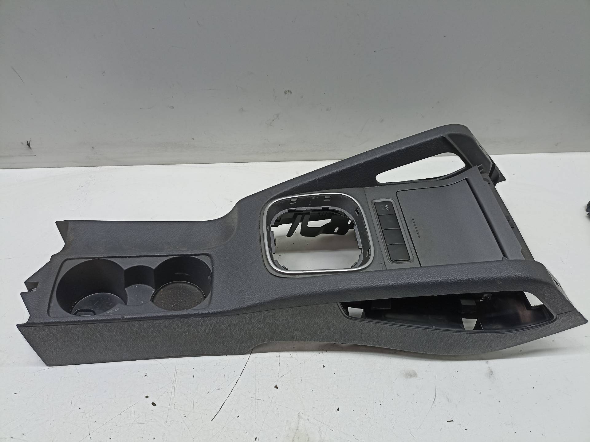 VAUXHALL Golf 5 generation (2003-2009) Center Console 1K0863243A 24314584