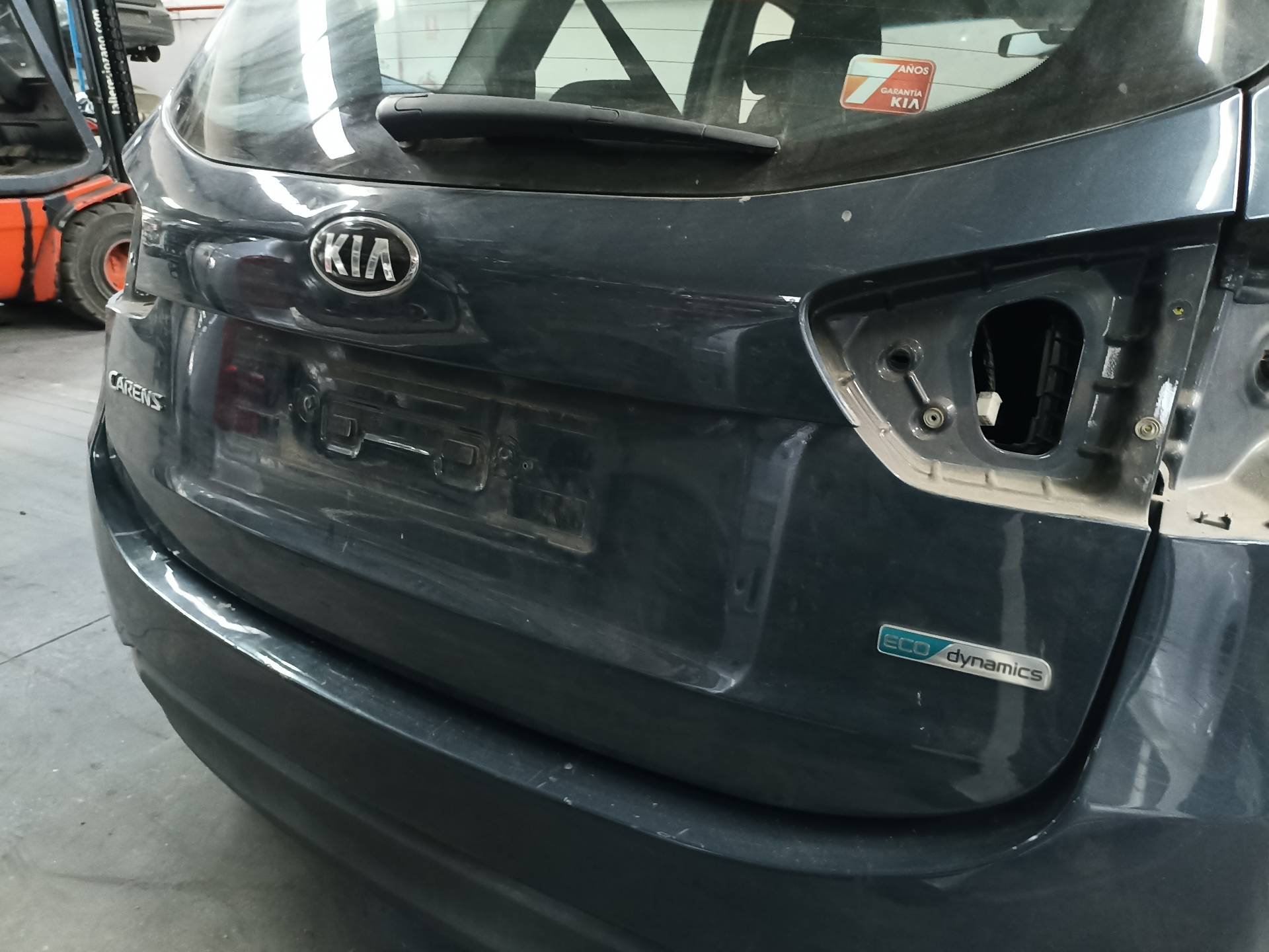 KIA Carens 3 generation (RP) (2013-2019) Крышка багажника 73700A4040 24341055