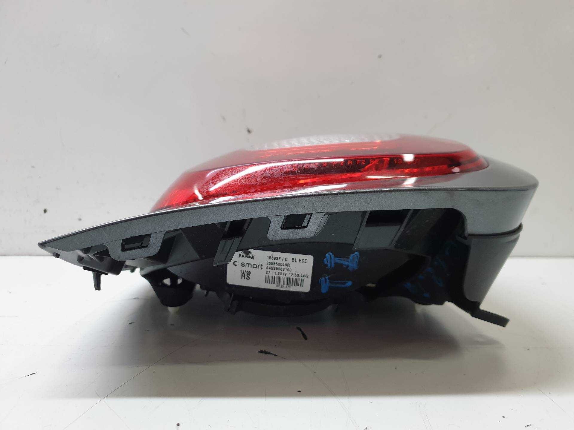 SMART Forfour 2 generation (2015-2023) Rear Left Taillight 15893F 24339169