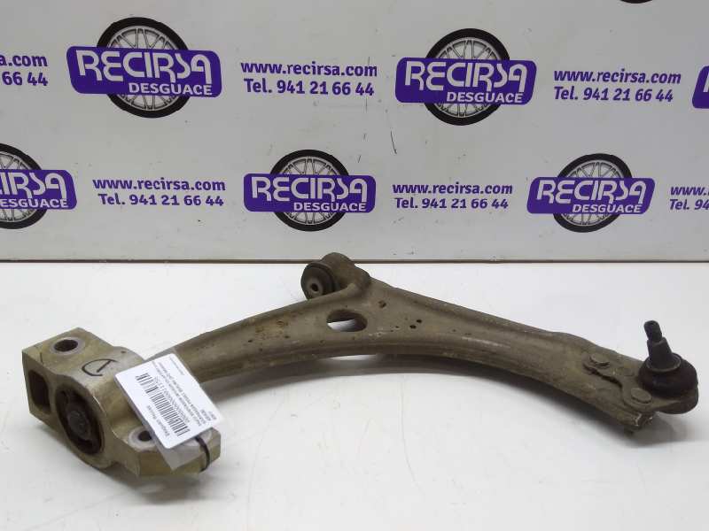 VOLKSWAGEN Passat B6 (2005-2010) Braț de control inferior dreapta față 3C0153D 24311127