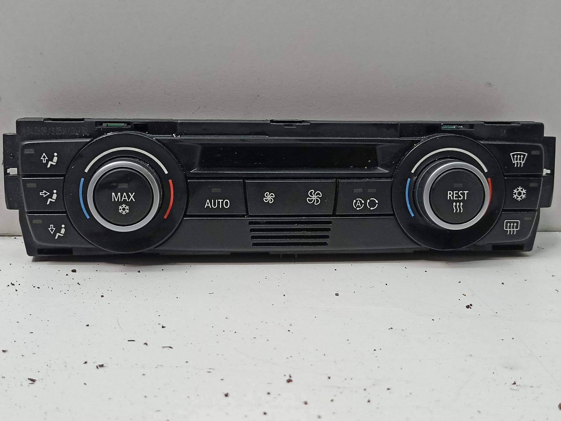 BMW 1 Series E81/E82/E87/E88 (2004-2013) Climate  Control Unit 64119199260 24332948