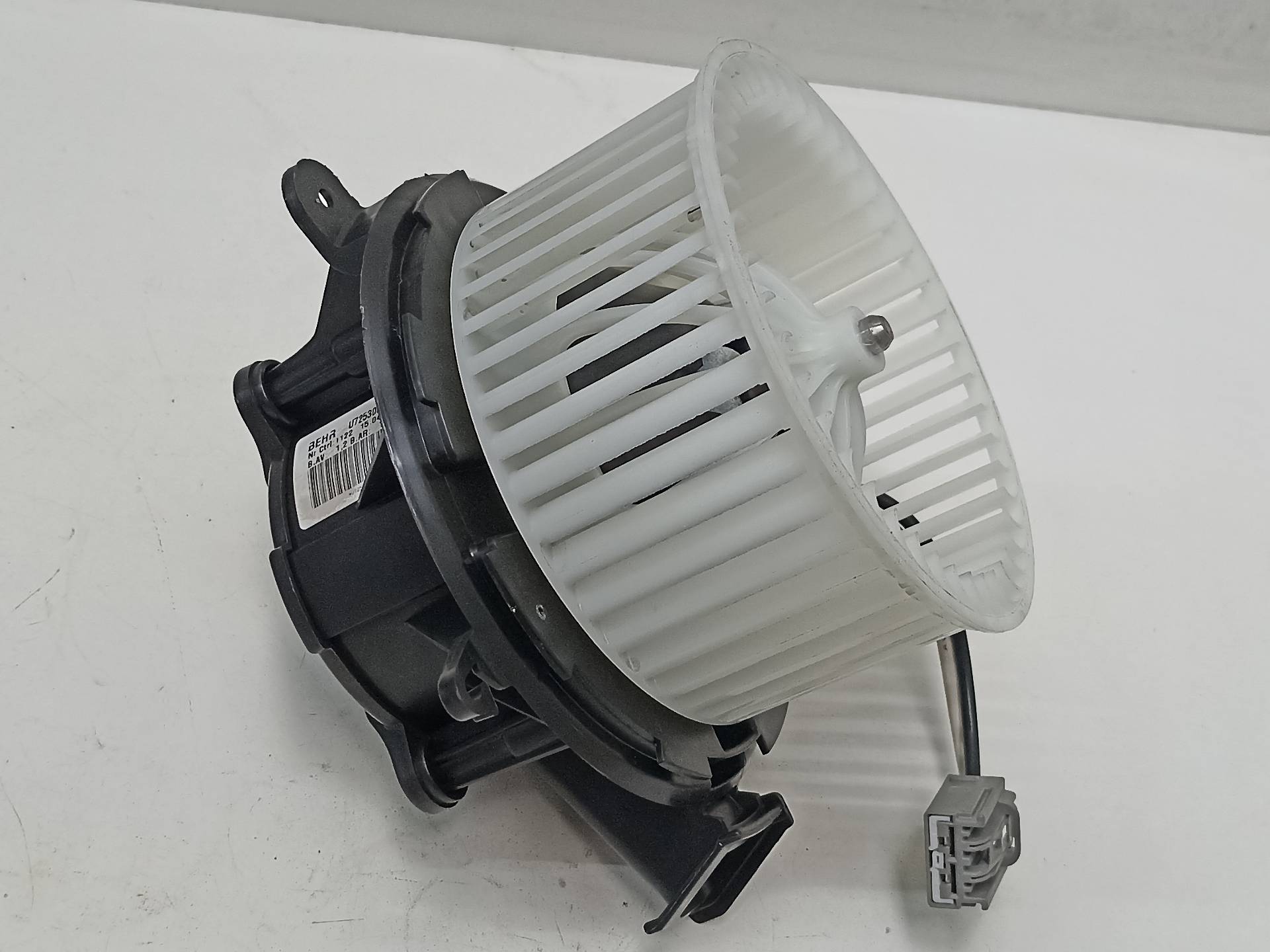 OPEL Astra J (2009-2020) Motor încălzitor interior U7253002 24312005