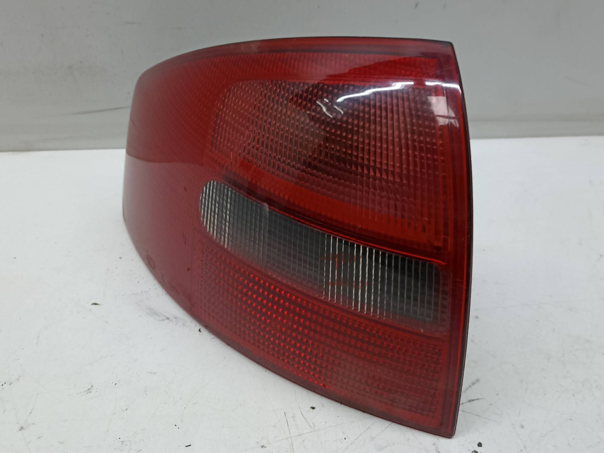 FIAT GTV 916 (1995-2006) Rear Left Taillight 4B5945095 24316302